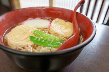 栃木日光の郷土料理「湯葉蕎麦」