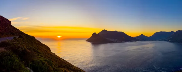 Foto auf Leinwand Hout Bay coastal mountain landscape at sunset in Cape Town. © Sunshine Seeds