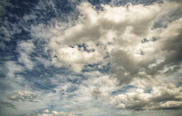 Highly detailed blue cloudy sky background - 774916952