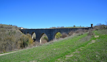 Fototapeta na wymiar Located in Edirne, Turkey, Yedigoz Aqueduct was built by Mimar Sinan in the 16th century.