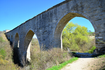 Fototapeta na wymiar Located in Edirne, Turkey, Yedigoz Aqueduct was built by Mimar Sinan in the 16th century.