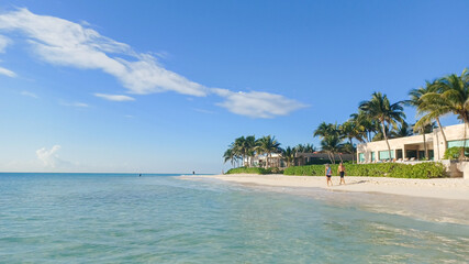 Playa del Car beach view