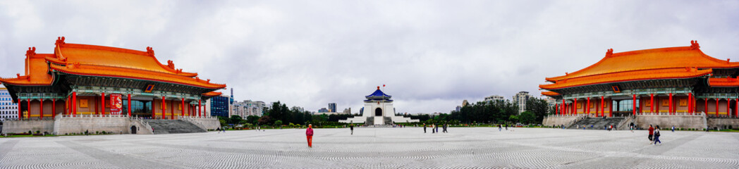 Naklejka premium Taipei, Taiwan, Republic of China, 01 24 2024: National Chiang Kai-shek Memorial Hall in Taipei