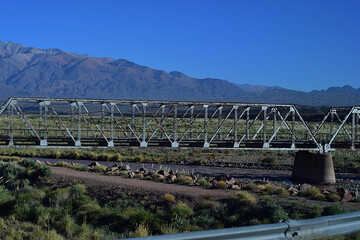paisaje, bridge, naturaleza, r&iacute;o, cielo, montagna, acu&aacute;tico, viajando, montagna, carretera, &aacute;rbol, impresiones, verde, roca, verano, panorama, europa, nube, valle, lago