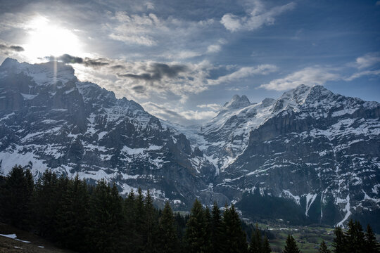 Wetterhorn and Mattenberg in spring