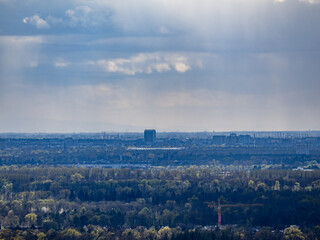 Blick in die Rheinebene zwischen Karlsruhe und Mannheim