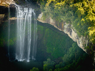 Vista da Cachoeira Salto Ventoso, em Farroupilha, Rio Grande do Sul, Brasil