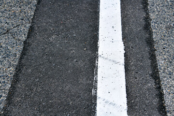 舗装された道路と白線