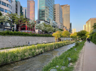 Stream and public space of Cheonggyecheon. Seoul downtown, South Korea