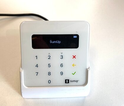 Sumup, marque de terminal de paiement par carte bancaire 