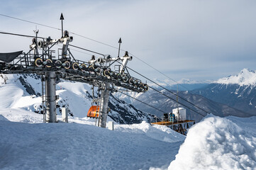 chair lift for skiing - 775995519