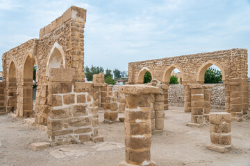 Al-Khamis Mosque, Bahrain, Ancient Forts of Arabia