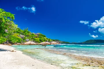 Selbstklebende Fototapete Anse Source D'Agent, Insel La Digue, Seychellen Amazing landscape of La Digue Island in the Seychelles Archipelago