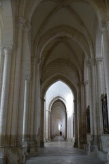 Fototapeta na wymiar Nef de l'abbaye de Pontigny en Bourgogne. France