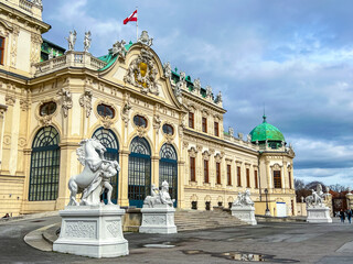 Obraz premium Belvedere Palace and gardens in Vienna, Austria 