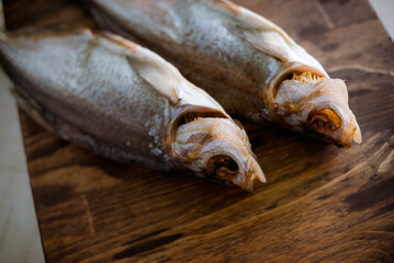 smoked fish with beer