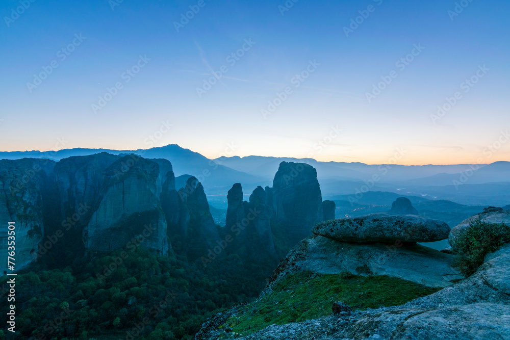 Wall mural sunset in the mountains