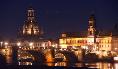 Canaletto-Blick am Elbufer von Dresden