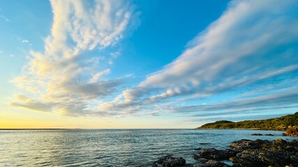 Obraz premium Sunset in summer at Seventeen Seventy, on the Great Barrier Reef, Queensland, Australia