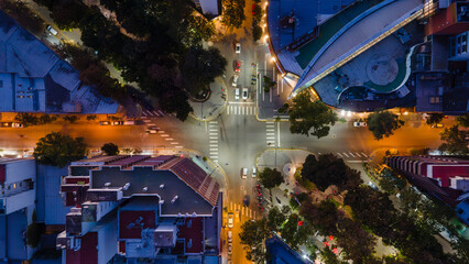 Foto aérea de ciudad de Mar del plata en la noche