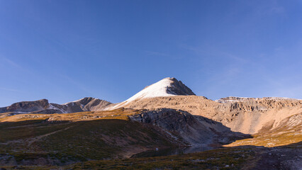 Fototapeta premium Banff National Park - Cirque Peak Hiking Trail. Backpacking. Canadian Rockies - Beautiful scenery, wallpapers