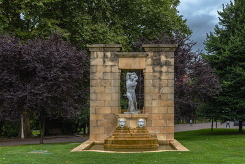 Fototapeta na wymiar Fountain in Dona Casilda Iturrizar Park, Bilbao, Spain