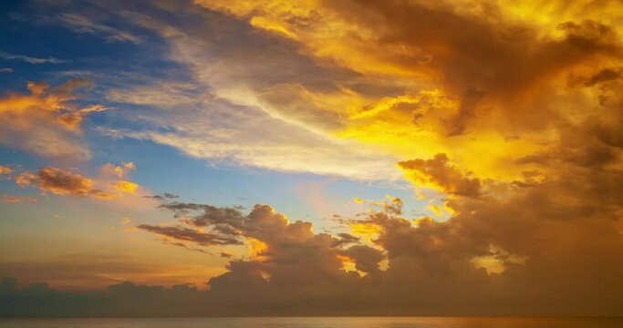 Timelapse Landscape Sunset sky,Beautiful Light Sunrise or sunset over sea	