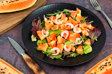 Papaya salad with shrimps. - 777104318