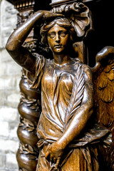 Obraz premium Saints Michael & Gudule cathedral, Brussels, Belgium. Confession box statue
