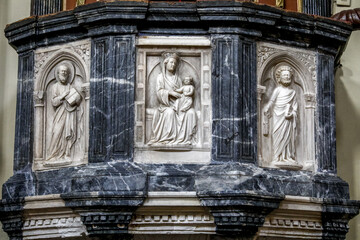 Fototapeta premium Marble pulpit with carvings in St Antonyâ€™s church, Dubrovnik, Croatia