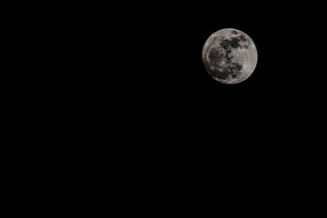 I'm not sure I understand your request clearly Could you please provide the sentences and tags you want to imagine an image from? Then I can help create a simple, understandable name for the image wit