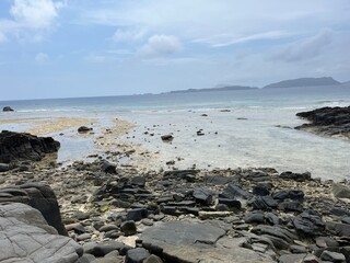 Fototapeta na wymiar rocks on the coast okinawa tokashiki