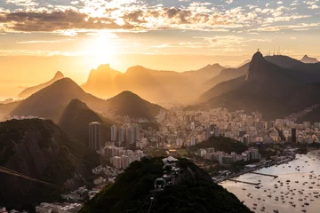 Crédence de cuisine en verre imprimé Copacabana, Rio de Janeiro, Brésil Beautiful panorama of Rio de Janeiro at twilight, Brazil. Sugarloaf Mountain