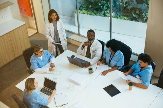 Healthcare workers having a meeting at hospital