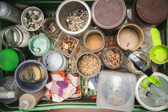 Terrarium supplies