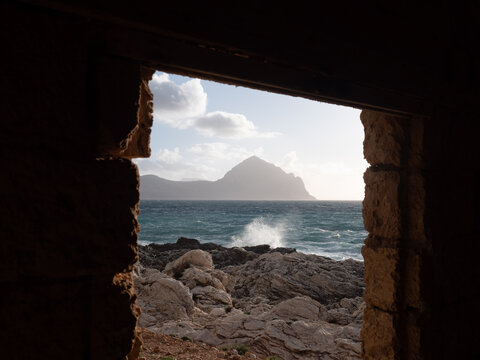 Immagine della spiaggia di Macari, in Sicilia.