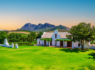Obraz premium Cape Dutch farmhouse at Babylonstoren Wine Estate in Franschhoek, South Africa
