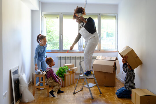 Family moving in their new home