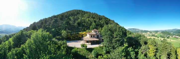 Fototapeta na wymiar Marche from Above: Aerial Pastoral Beauty of Southeastern Italy