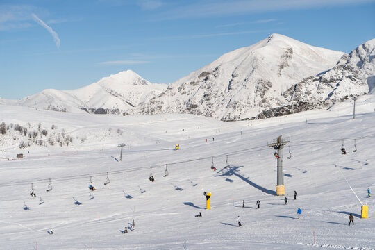Ski area