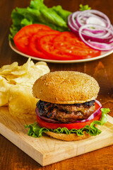 Hamburger with lettuce and tomato