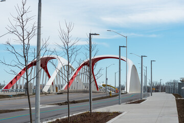 Fototapeta premium Toronto (Canada) Port Lands bridge: Cherry St. North Bridge