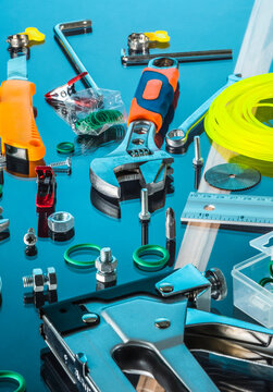 Hardware tools