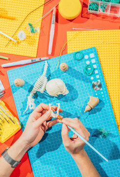 Miniature modeling workshop