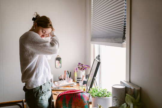 HS Senior at home Lifestyle