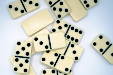 Scattered dominoes 1