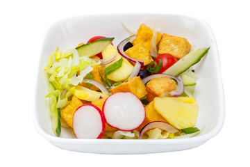 Salad with radish, cucumber, radish, onion and cheese