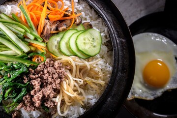 Exquisite Bi Bim Bap: Authentic Korean Cuisine, 4K Ultra HD, Bursting with Colorful Vegetables