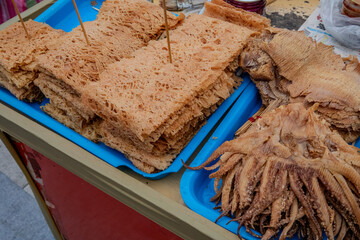 Grilled dried squid.