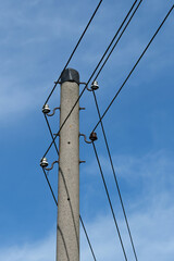 Energieversorgung, Strommast aus Beton